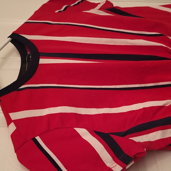 Crop top ( M) - Picture 2 of 5